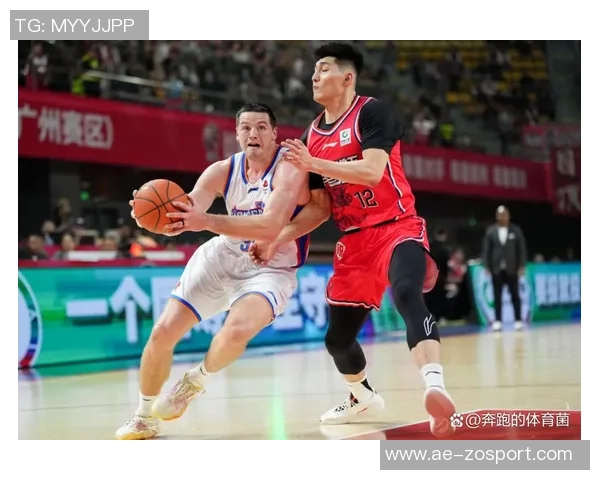 赖俊豪因头部撞击广告板导致颈部扭伤已紧急送医接受治疗