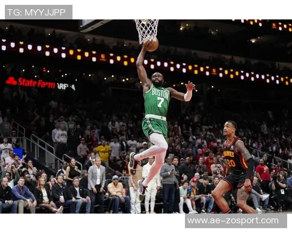 末节狂砍13分杰伦布朗全场33投14中豪取33分12篮板3助攻2抢断1盖帽