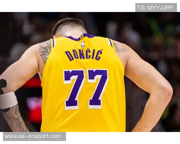 周二竞彩篮球分析:快船状态低迷湖人攻防两端需警惕隐患 周二竞彩篮球分析:快船状态低迷湖人攻防两端需警惕隐患