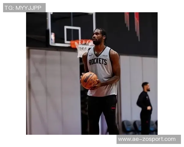 比卢普斯透露季前赛计划霍勒迪首战下半场缺席或尝试新先发阵容 比卢普斯透露季前赛计划霍勒迪首战下半场缺席或尝试新先发阵容